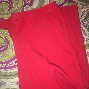 Red Capris